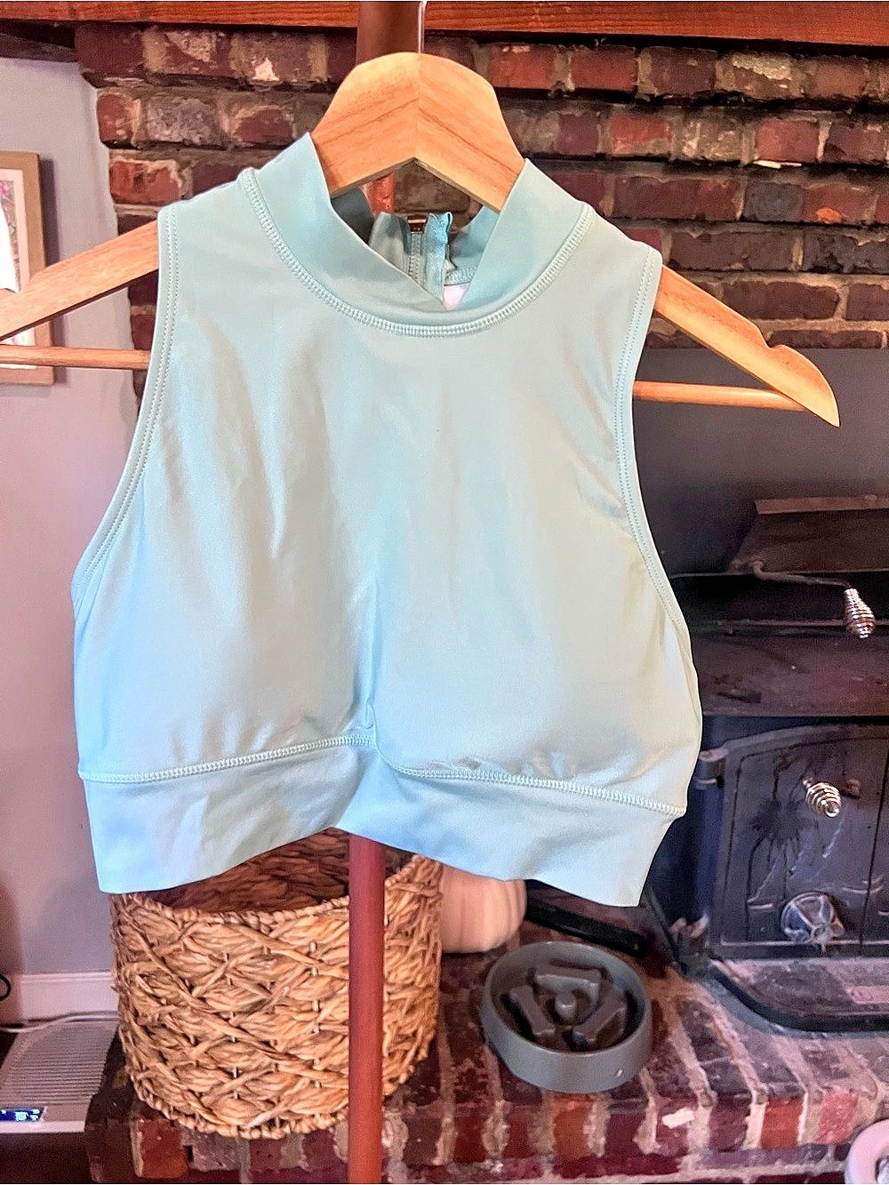 Kyodan Sea Foam Green bikini top Size Medium